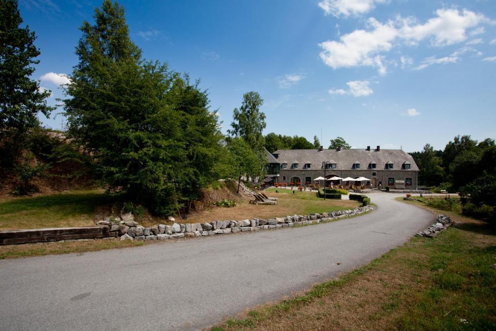 Hotel Moulin De Boiron Sart-Custinne Exterior photo
